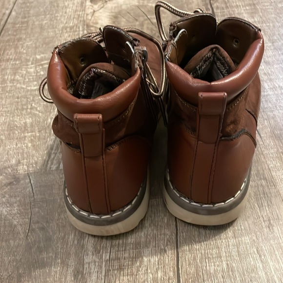 DayFive Koda Kids Brown Lace-Up Boots - Picture 4 of 6